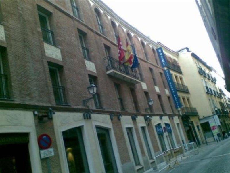 Eurostars Casa De La Lirica Hotel Madrid Exterior photo